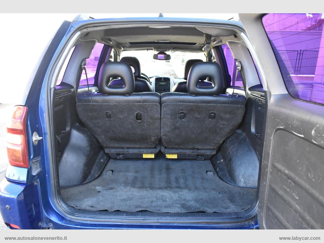 TOYOTA RAV4 2.0 Tdi D-4D 5p. Sol