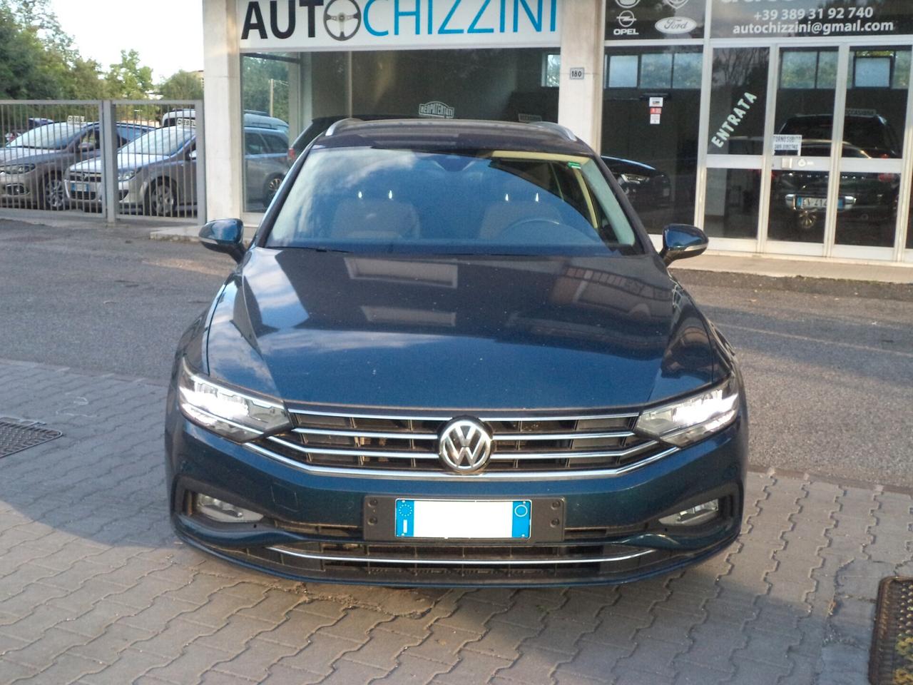 Volkswagen Passat Variant 1.6 TDI SCR DSG Business BMT