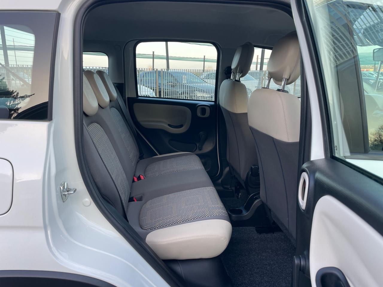 Fiat Panda 0.9 TwinAir Turbo Natural Power Lounge