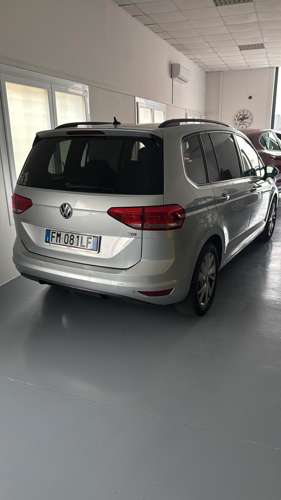 Volkswagen Touran 1.6 TDI 115 CV SCR DSG Comfortline BlueMotion Tech.