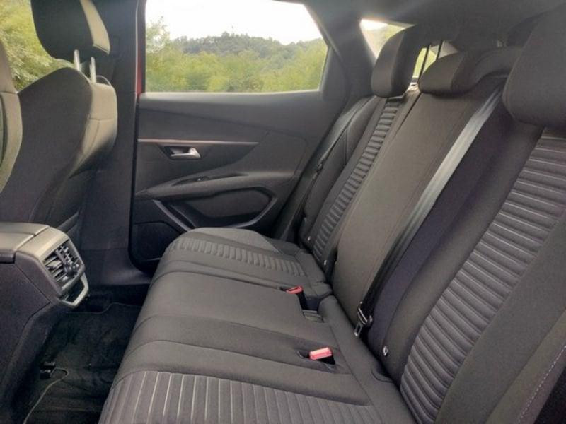 Peugeot 3008 3008 1.5 bluehdi Active Pack s&s 130cv eat8