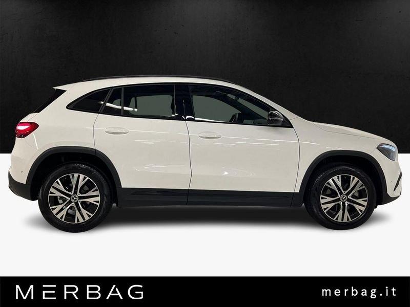 Mercedes-Benz GLA 180 d Automatic Business Extra
