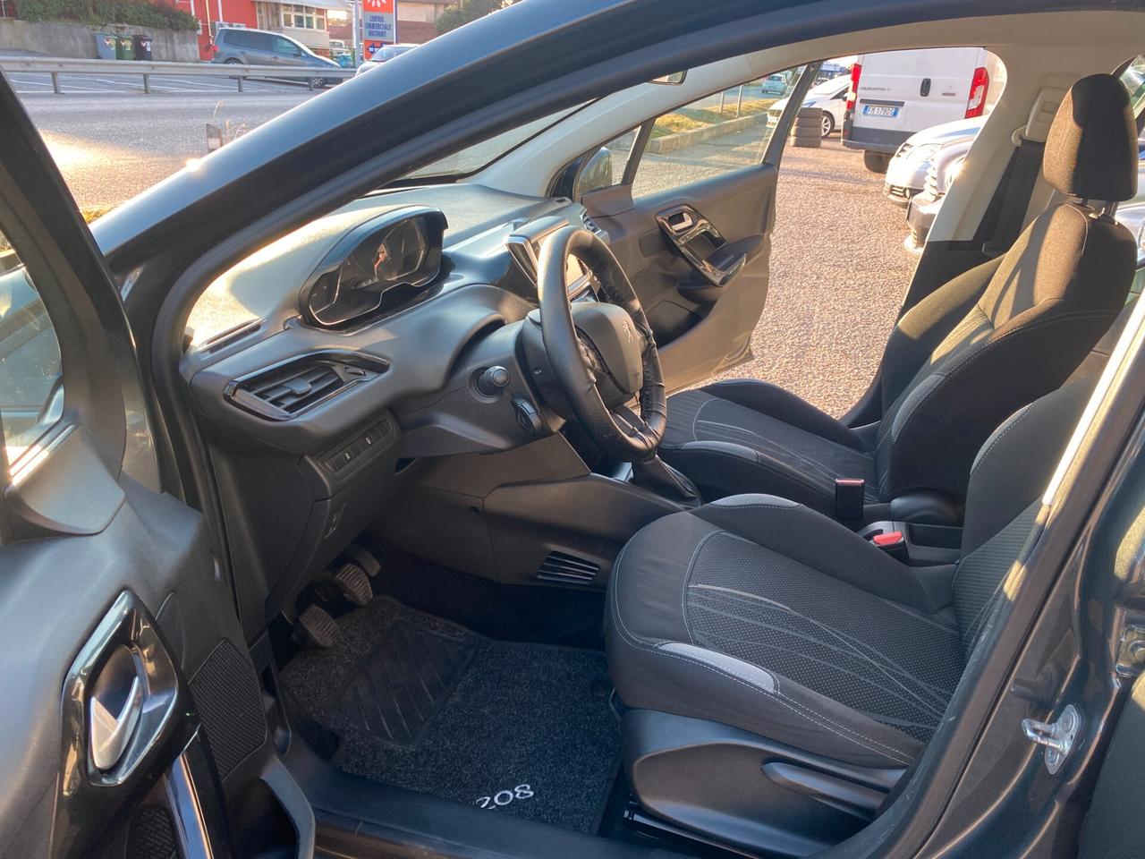 Peugeot 208 1.4 HDi 68 CV 5 porte Active