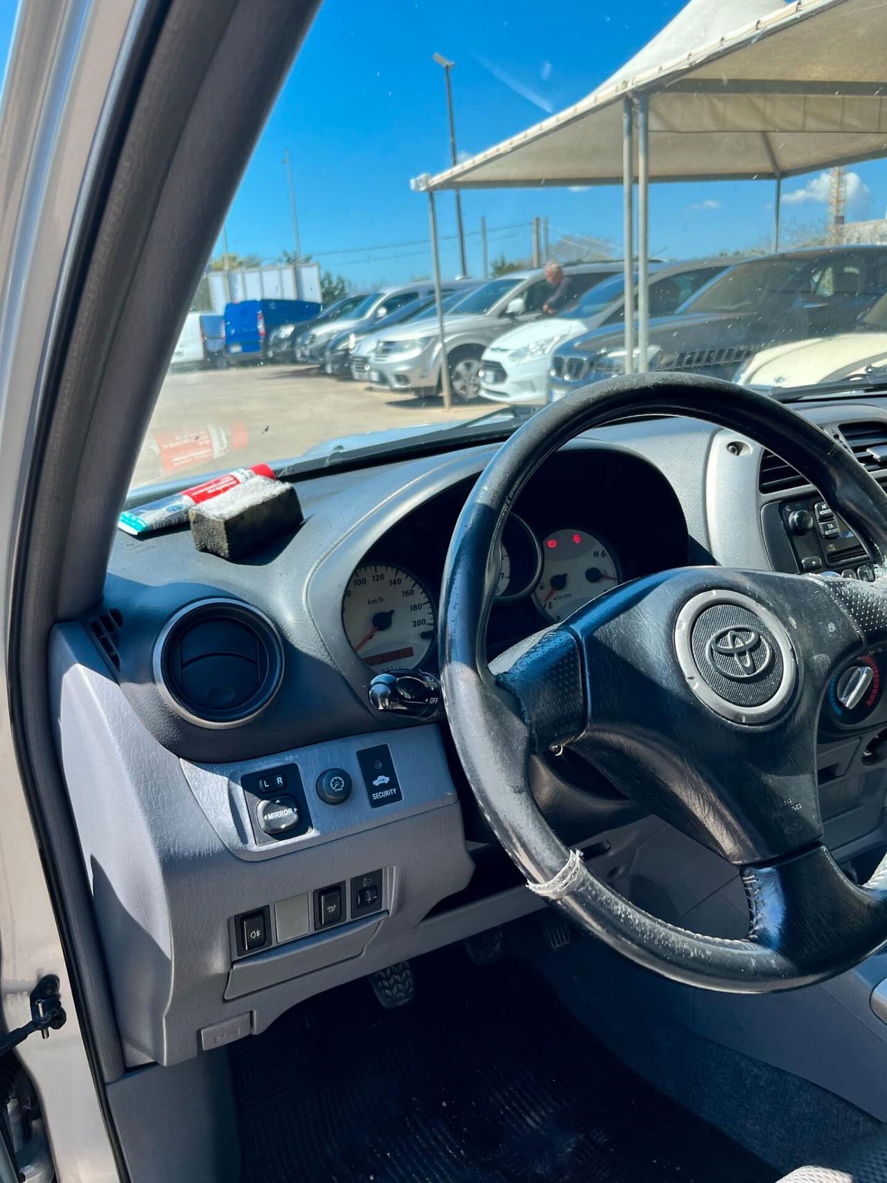 Toyota RAV 4 RAV4 2.0 Tdi D-4D cat 5 porte Sol