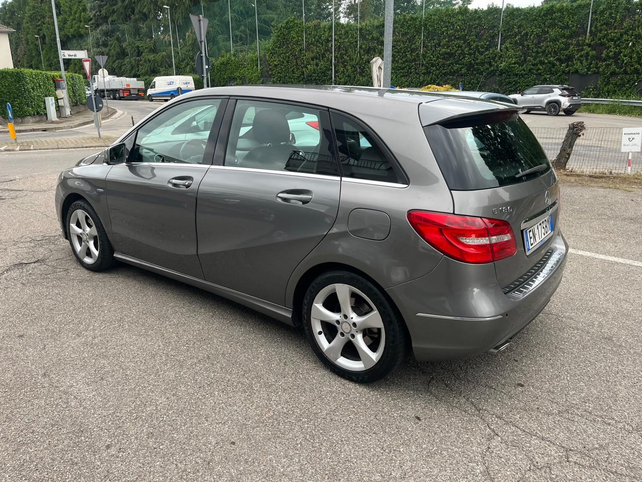 Mercedes-benz B180CDI/109CV/neopatentato/Euro5B con FAP/unico proprietario