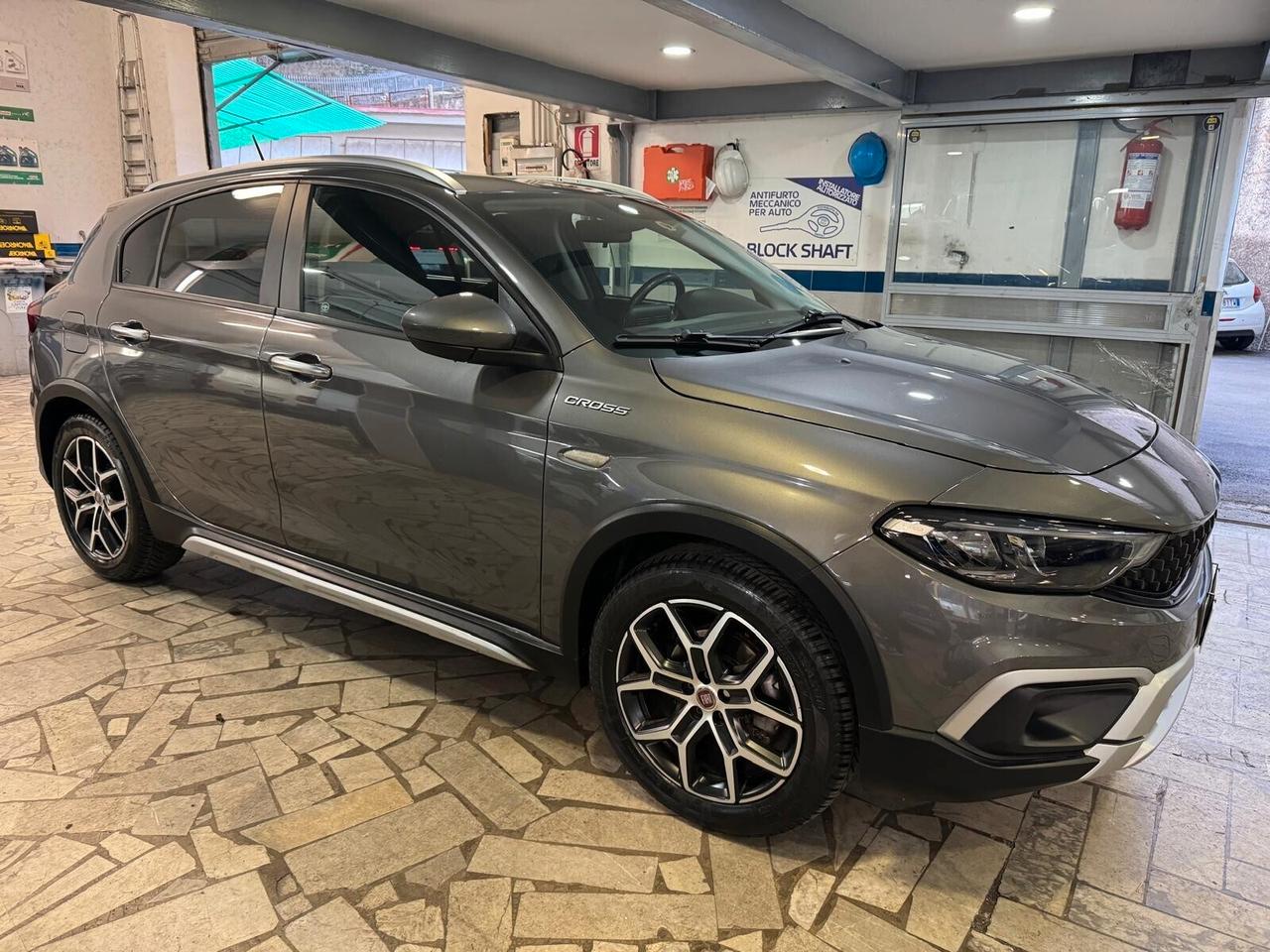 Fiat Tipo 1.3 Mjt S&S 5 porte Cross