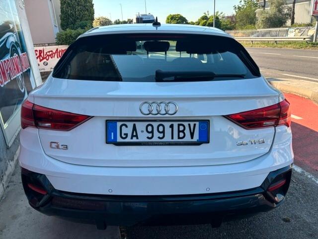 Audi Q3 35 TFSI Business