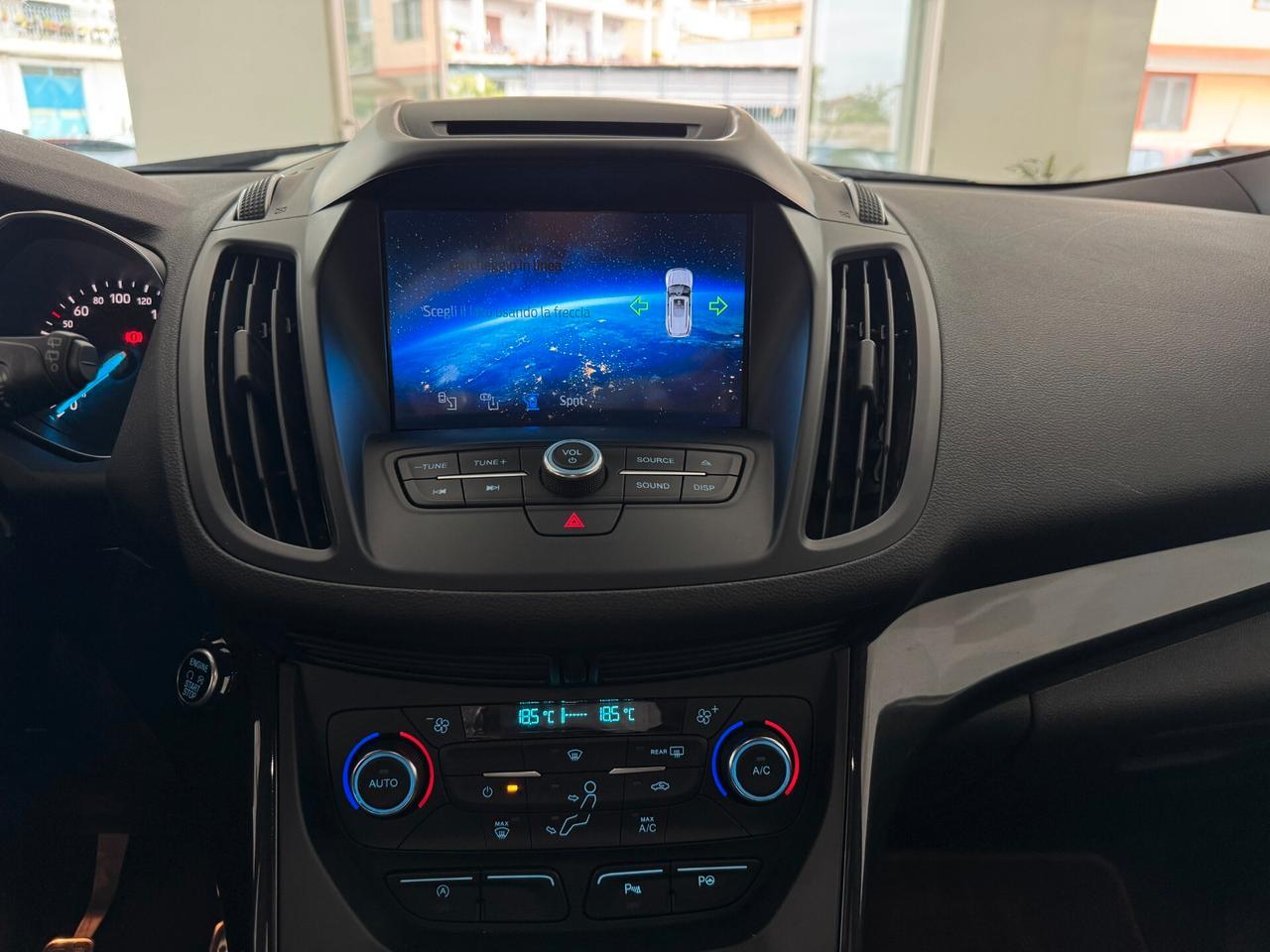 Ford Kuga 1.5 TDCI 120 CV ST-Line