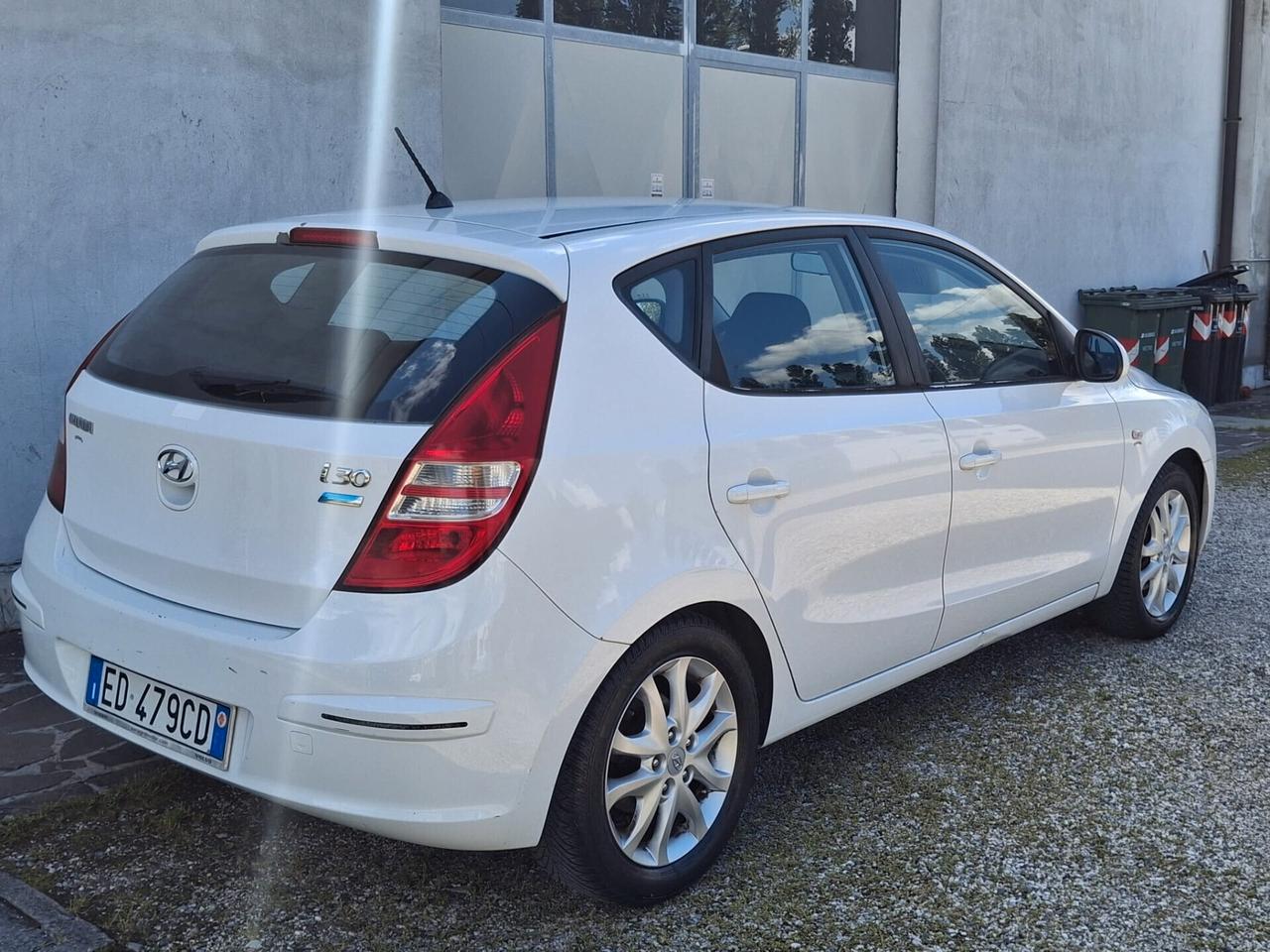 Hyundai i30 1.4 BlueDrive GPL Comfort