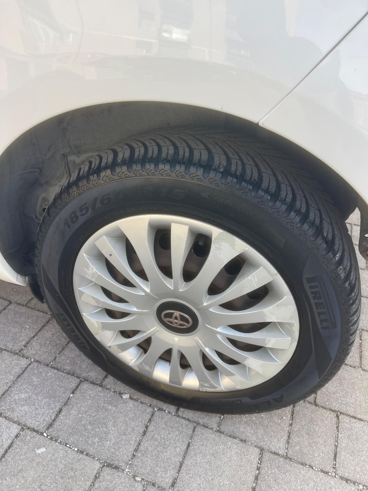 Toyota Yaris 1.4 D-4D DPF 5 porte M-MT Sol