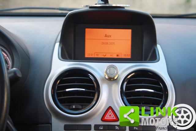 OPEL Corsa 1.2 3 porte b-color NEOPATENTATI