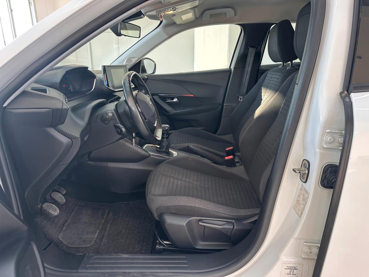 Peugeot 2008 PureTech 100 S&S Active