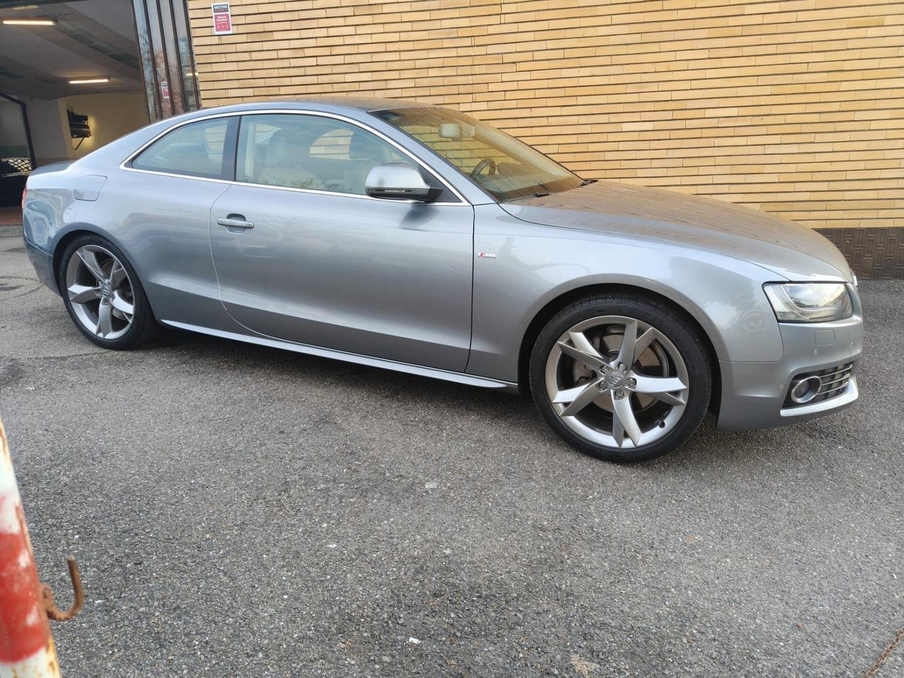 Audi A5 2.0 TFSI 180 CV
