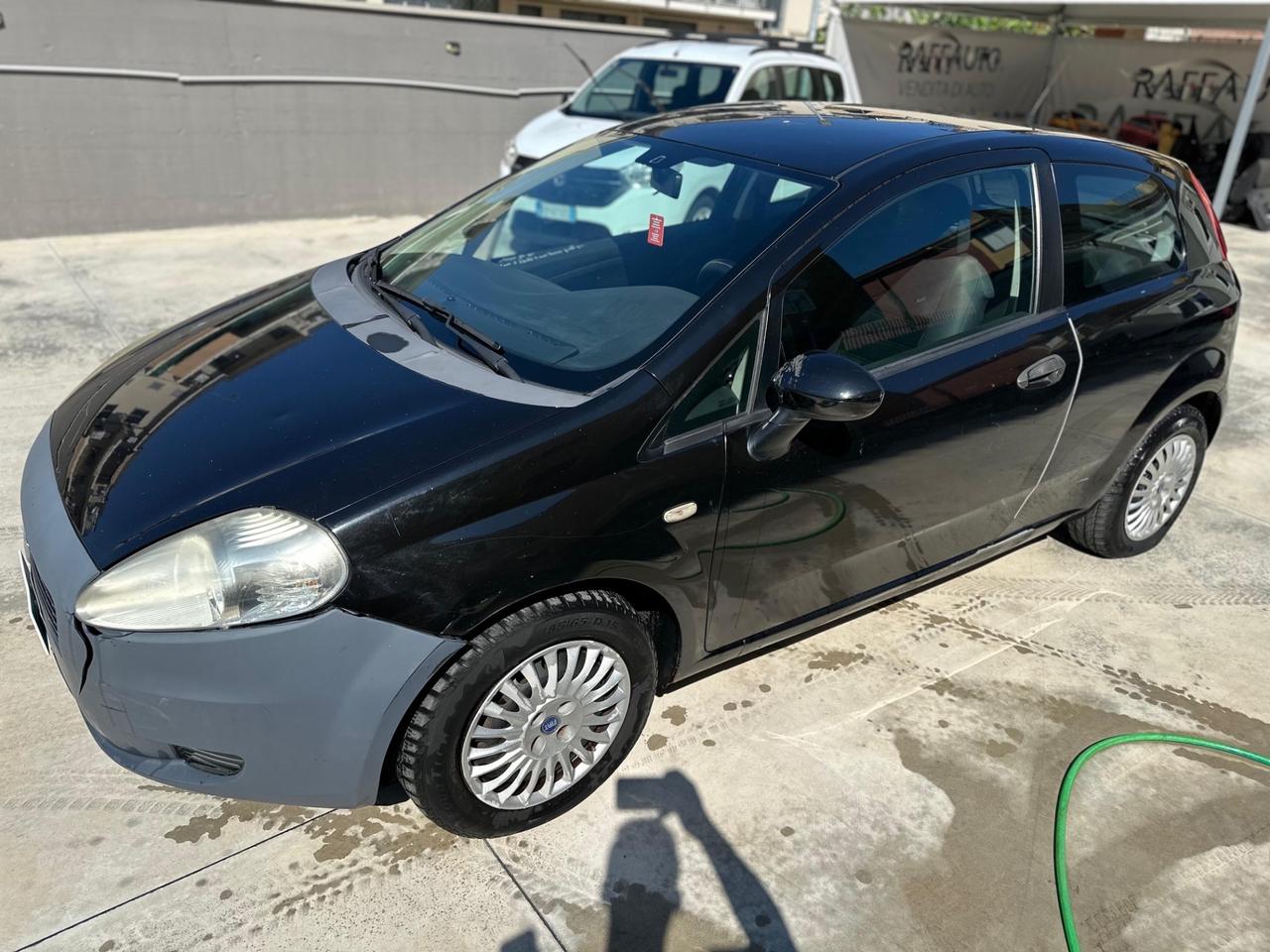 Fiat Grande Punto 1.3 MJT 75 CV 5 porte Active