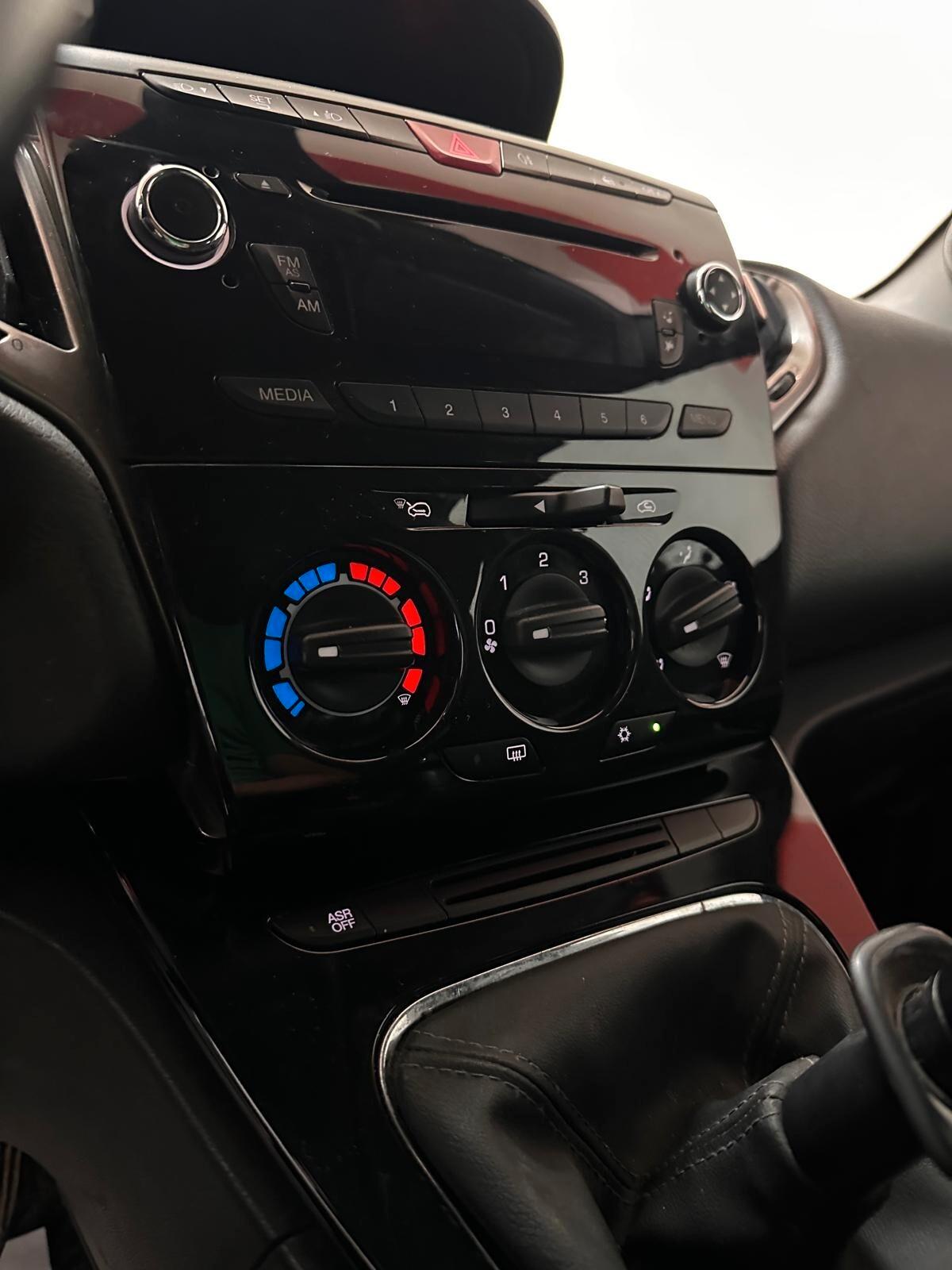Lancia Ypsilon 1.2 69cv Gold NEO PATENTATI