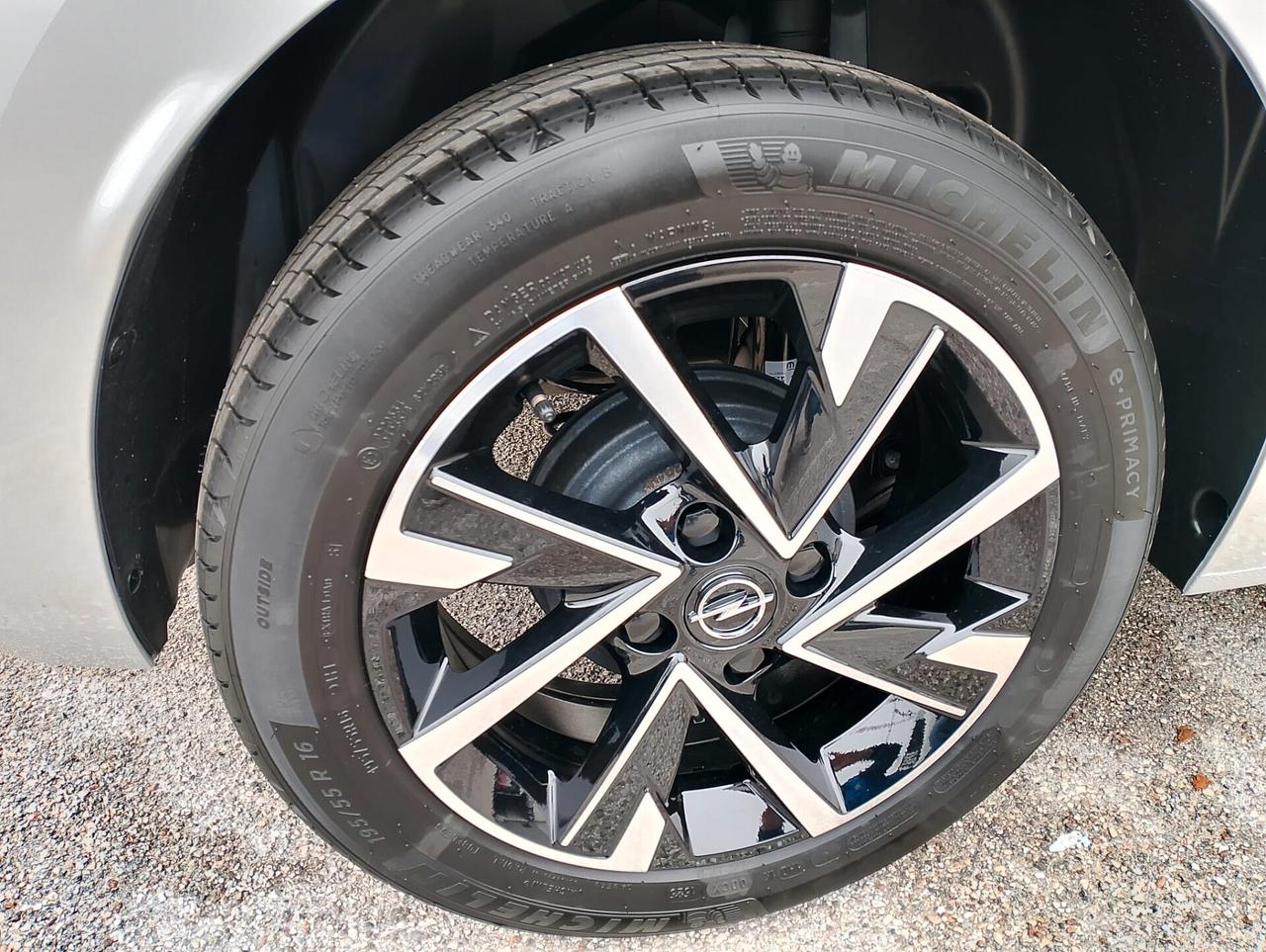 Opel Corsa 1.2 100 CV GS