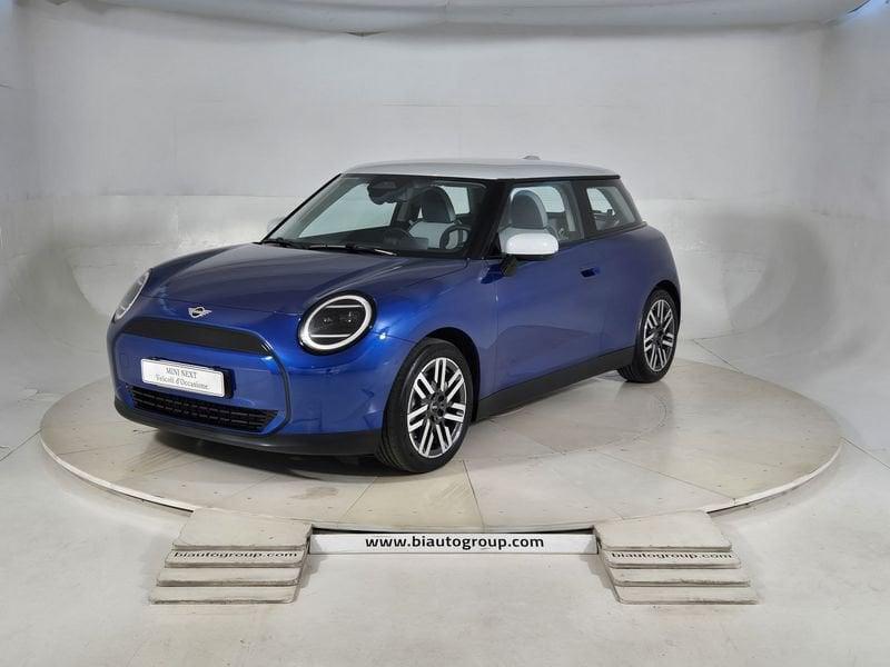 MINI Mini Cooper A.E. Mini Cooper J01 All-Electric Mini Cooper E Classic