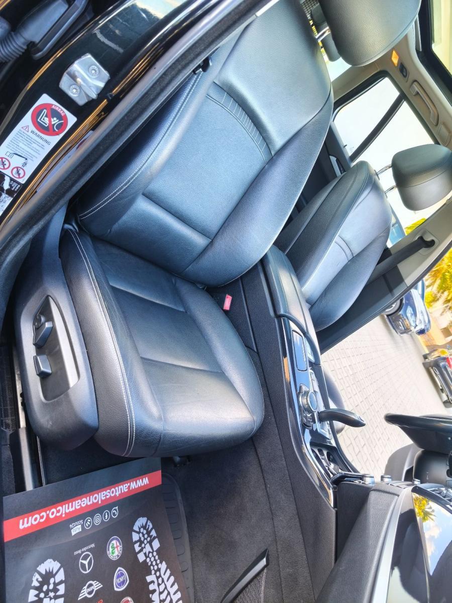 BMW Serie 5 Touring 520d Luxury Pelle Tetto LED