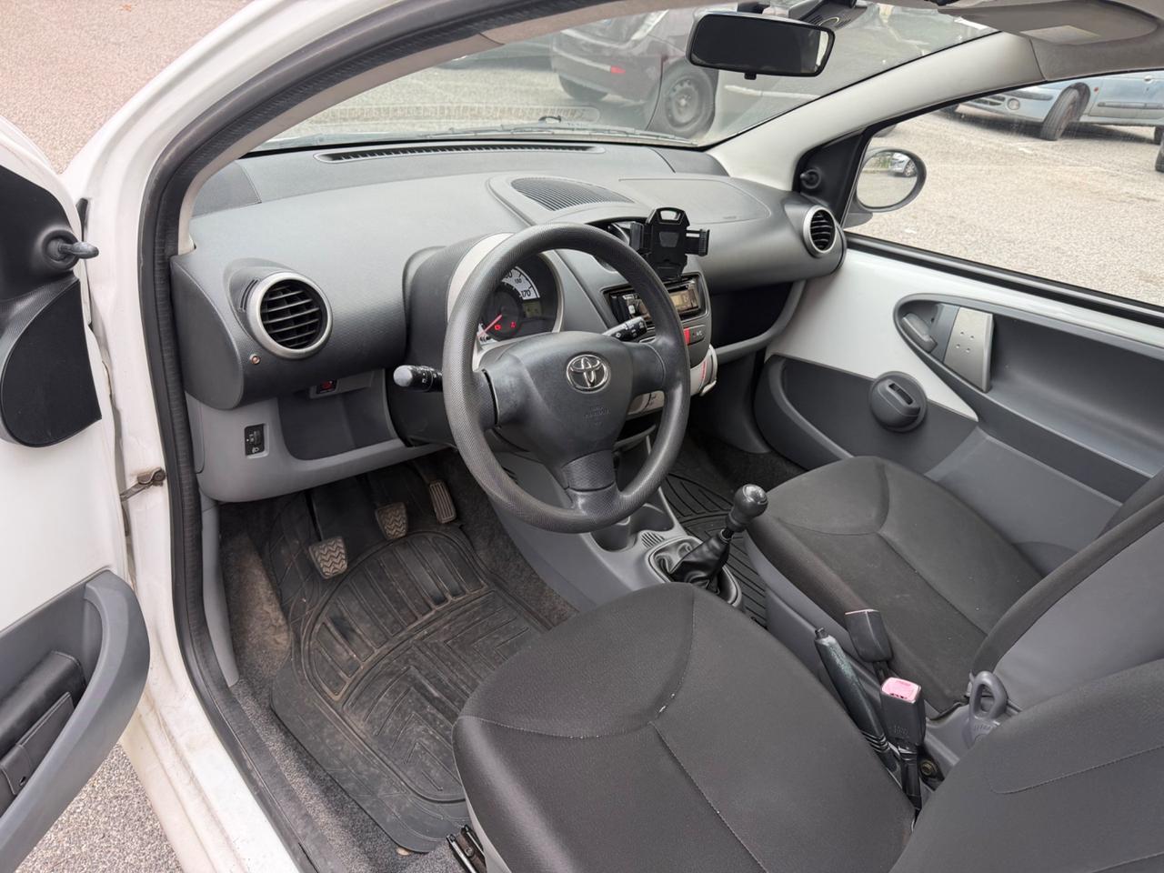 Toyota Aygo 1.0 12V VVT-i 3 porte Sol