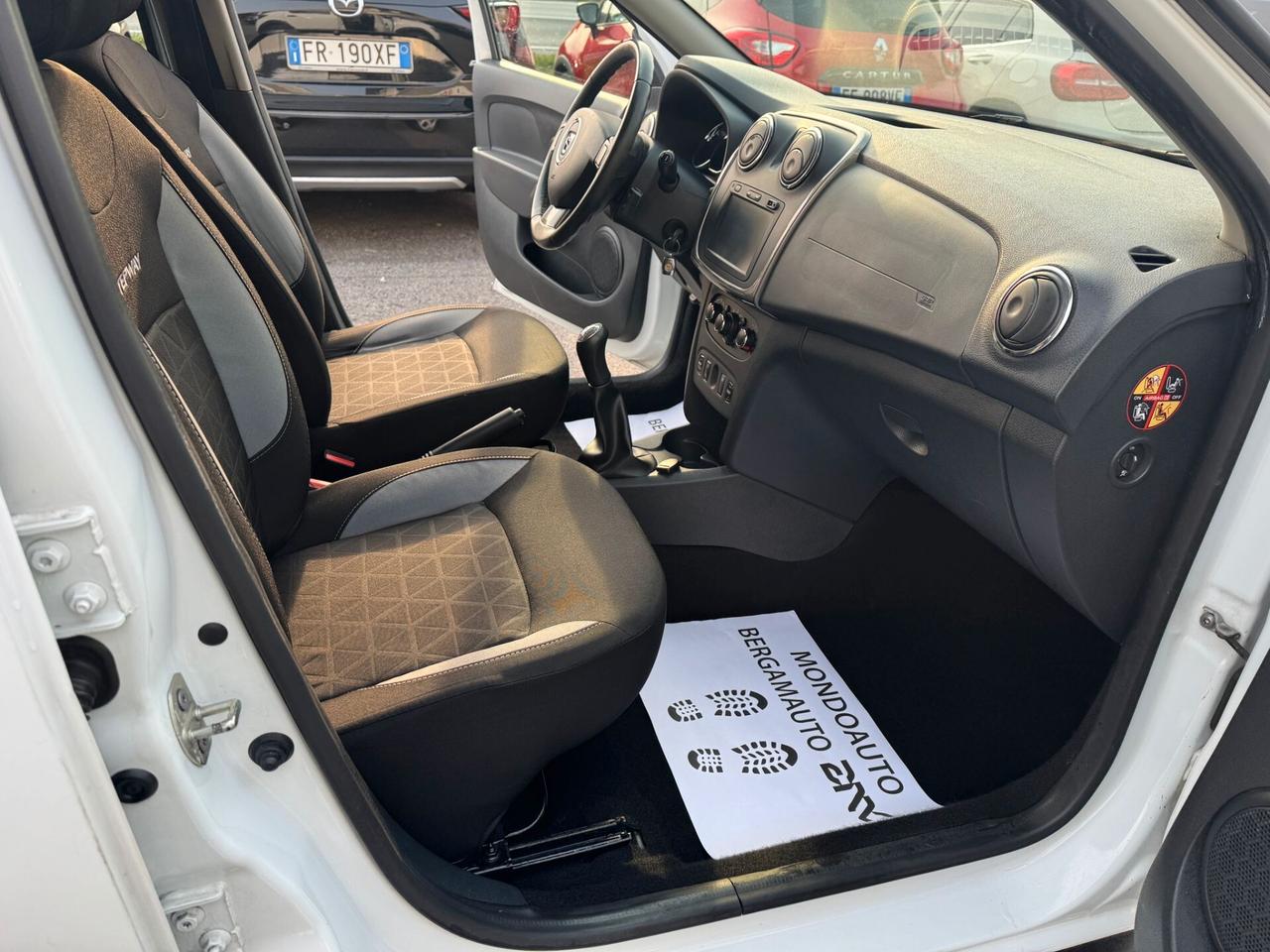 Dacia Sandero Stepway 900 TCe 12V 90CV Prestige