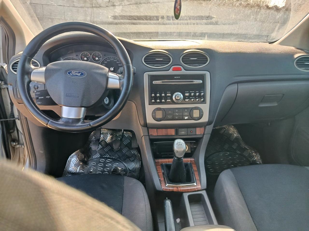 Ford Focus C-Max 1.6 TDCi (110CV)