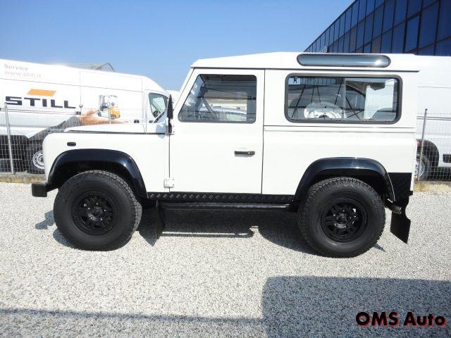 LAND ROVER Defender 90 2.5 Td5 Station Wagon S - N1 Neopatentati