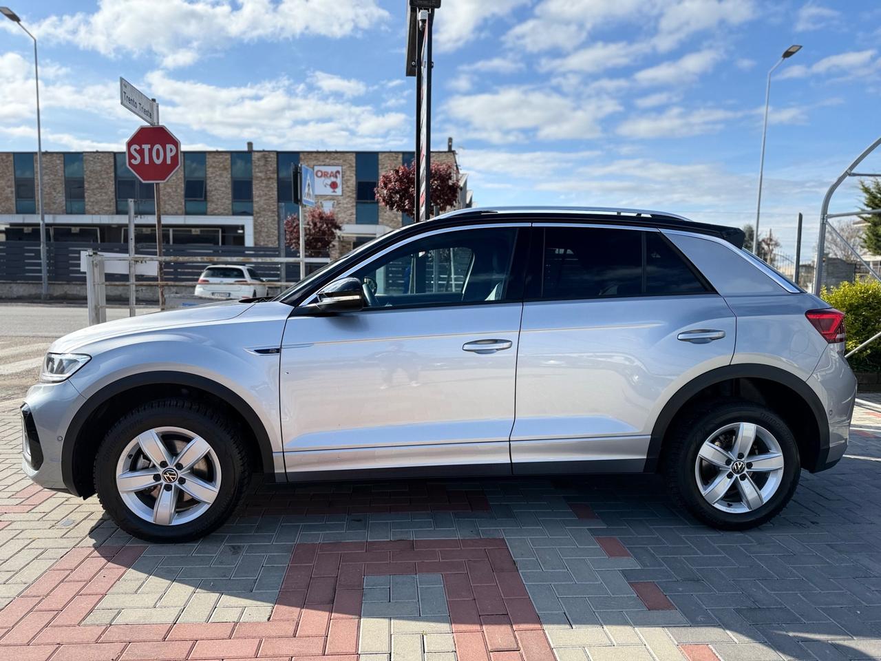 Volkswagen T-Roc 1.5 TSI ACT DSG R-Line