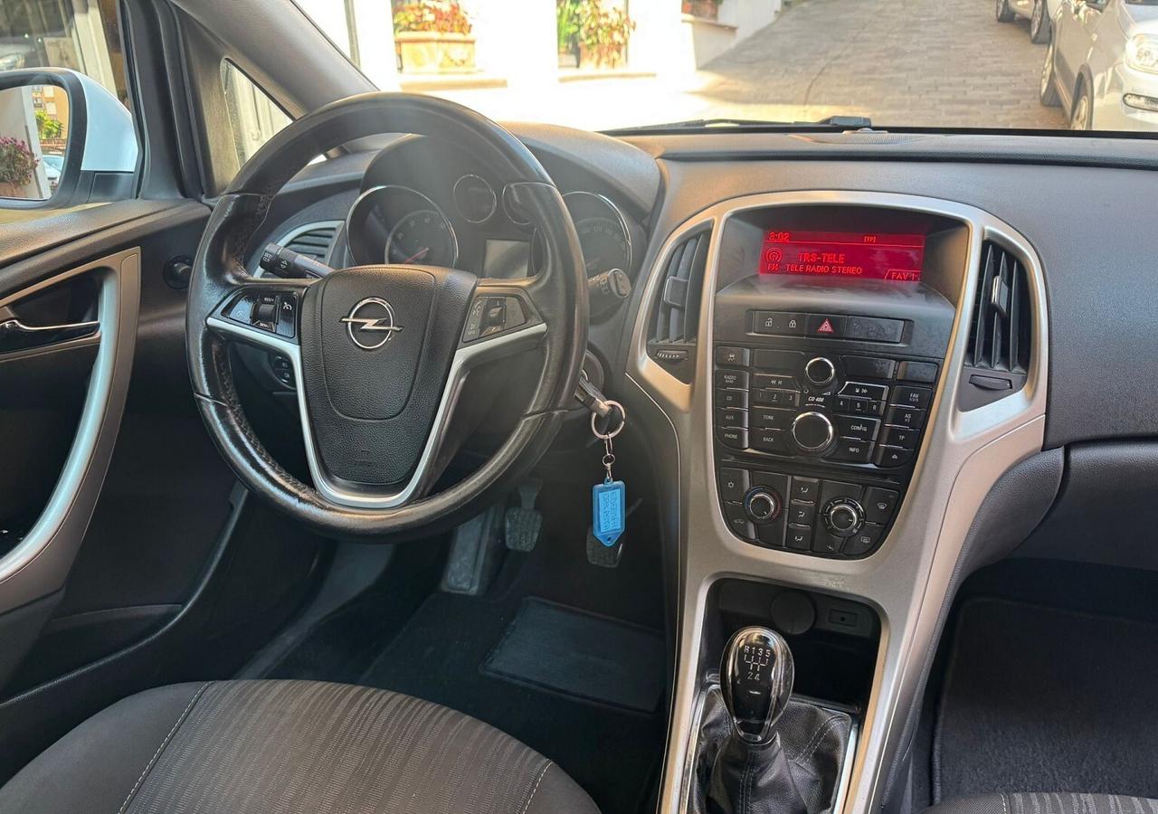 OPEL Astra 1.6 115CV 5P Cosmo IMPIANTO GPL UNIPRO