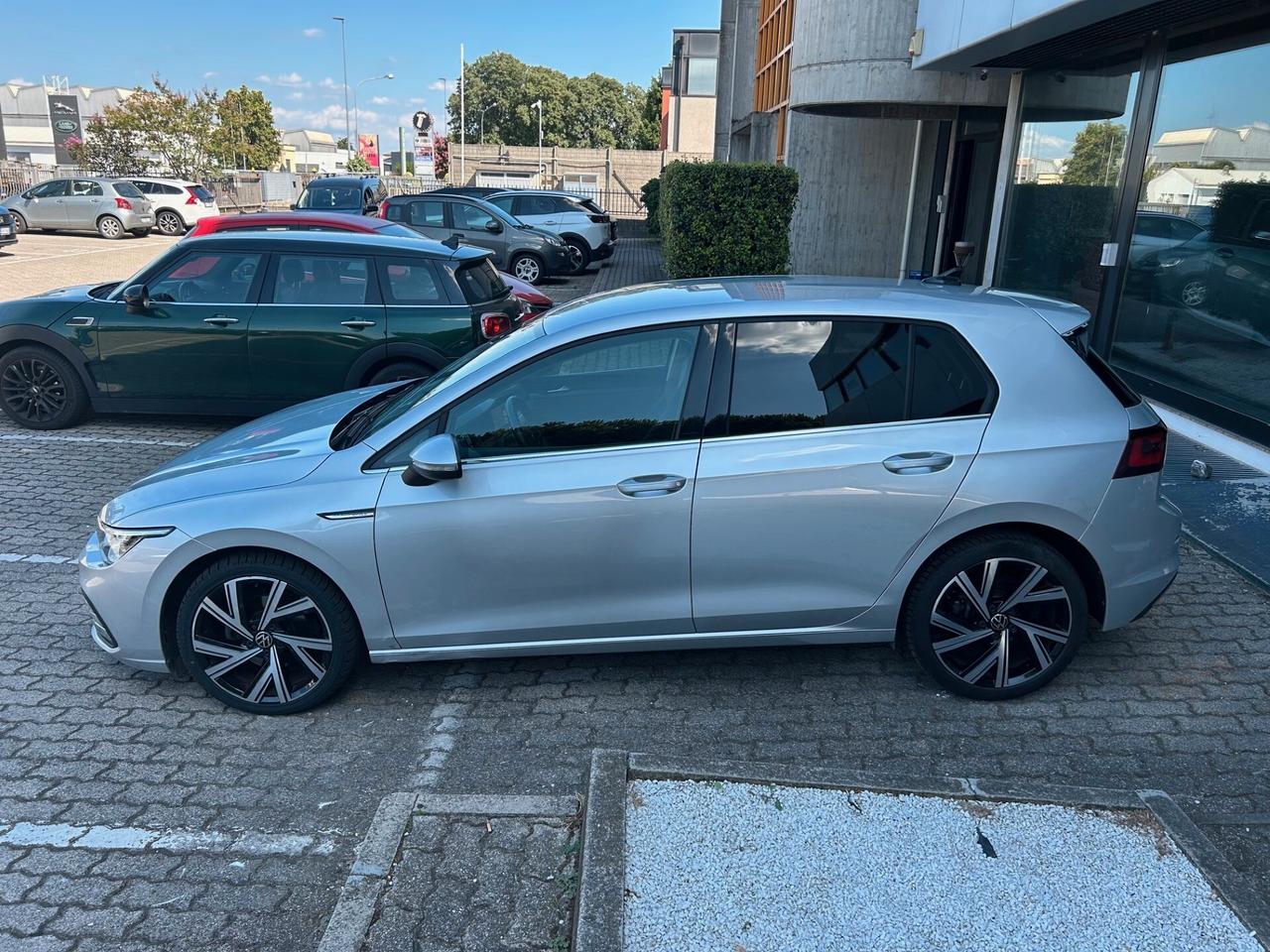 Volkswagen Golf 2.0 tdi Style 150cv dsg