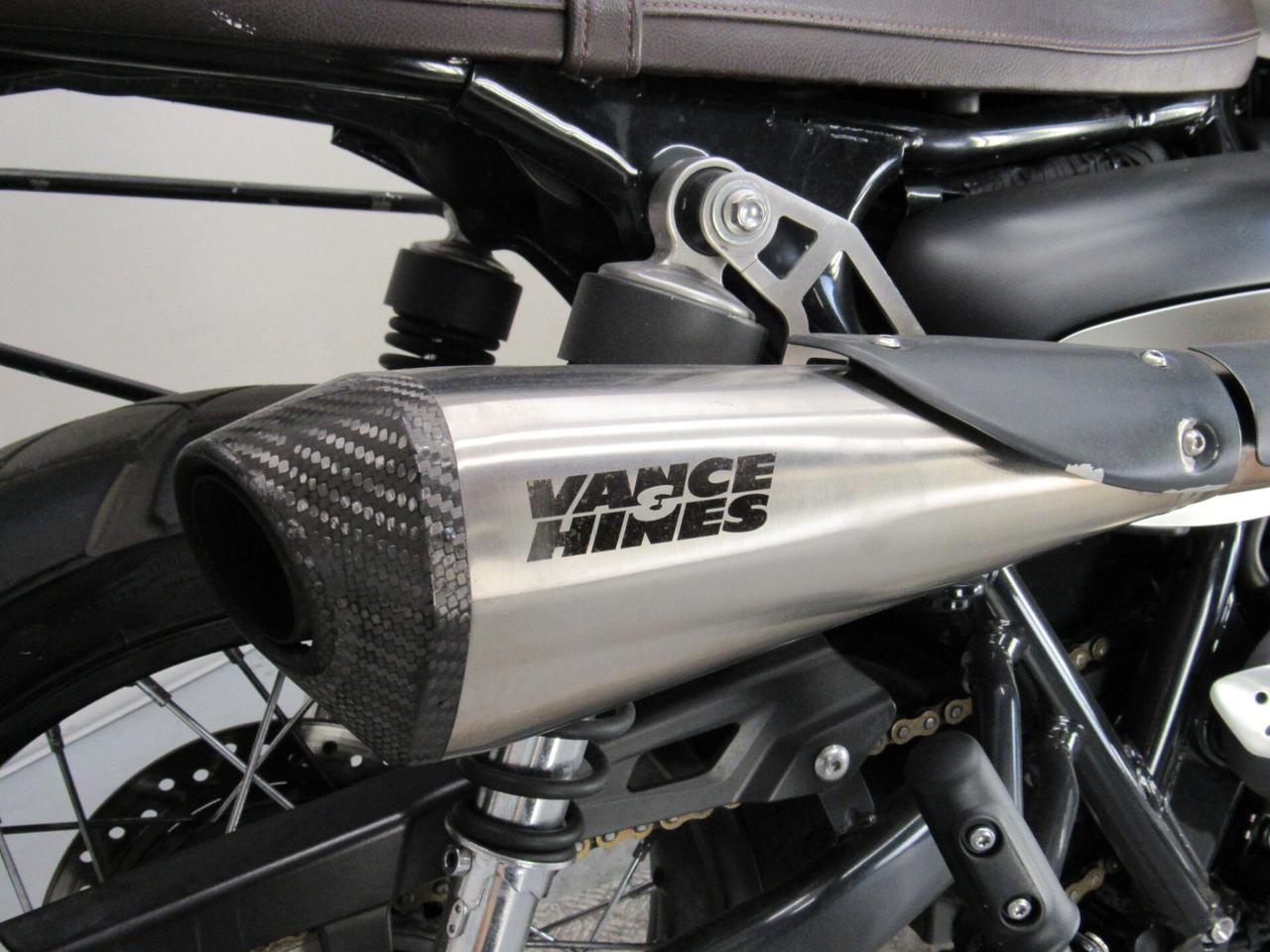 Triumph Street Scrambler ABS VANCE & HINES