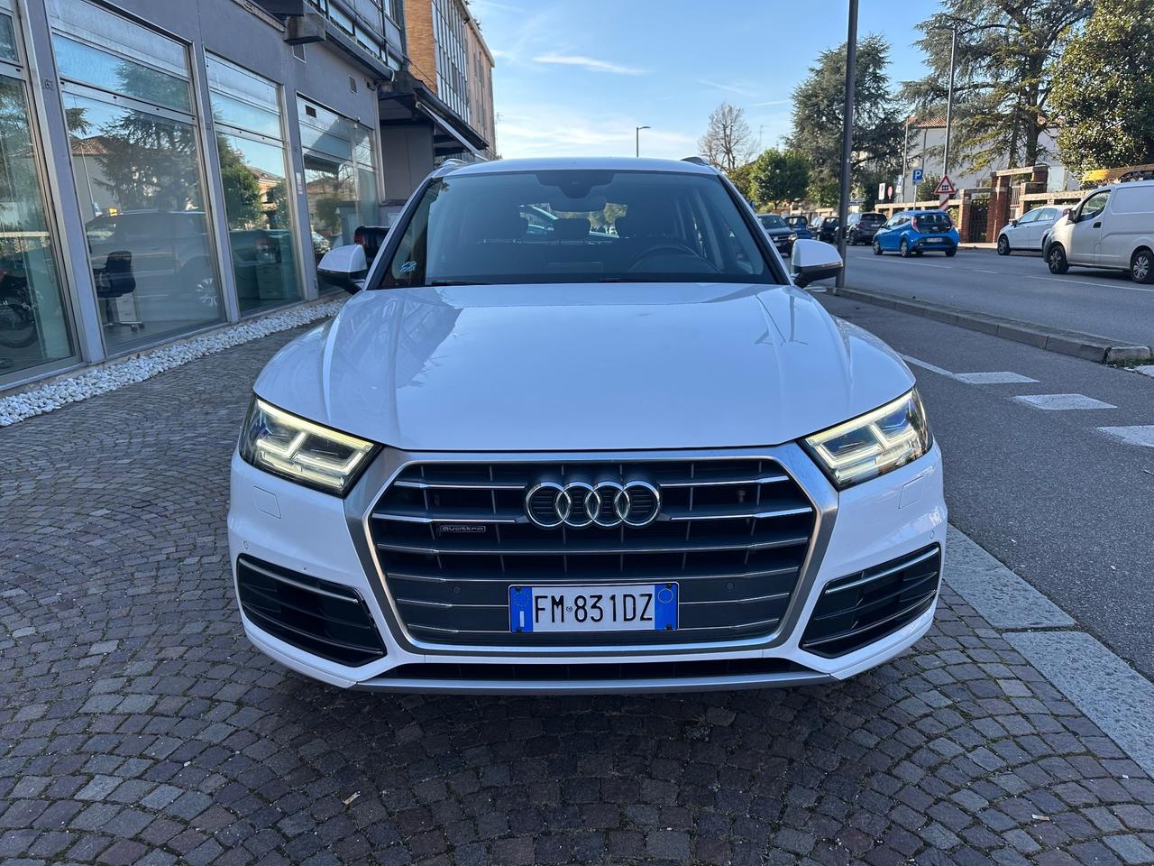 Audi Q5 2.0 TDI 190 CV quattro S tronic Business Sport