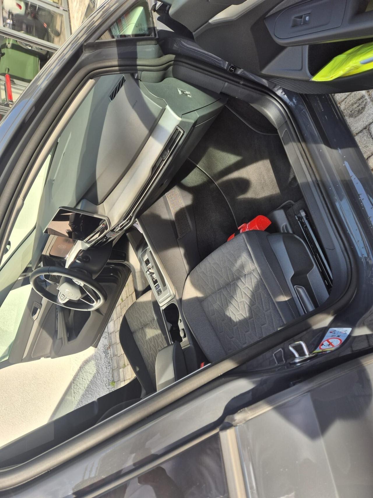 Volkswagen Golf 1.5 eTSI 115 CV DSG Life - OK NEOPATENTATO
