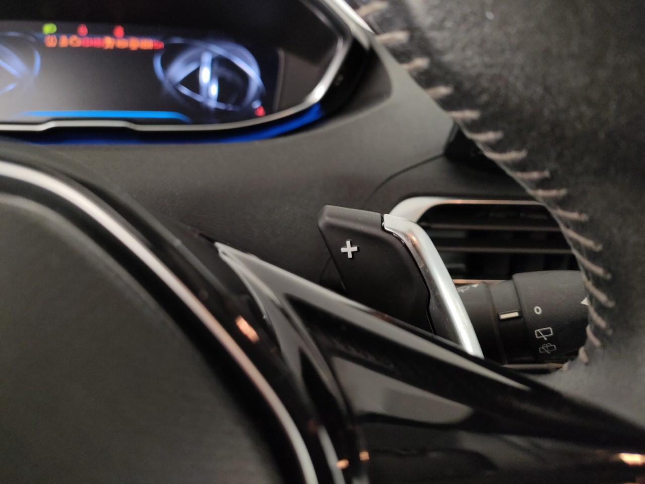 PEUGEOT 3008 1.5 bluehdi Allure 130cv EAT8