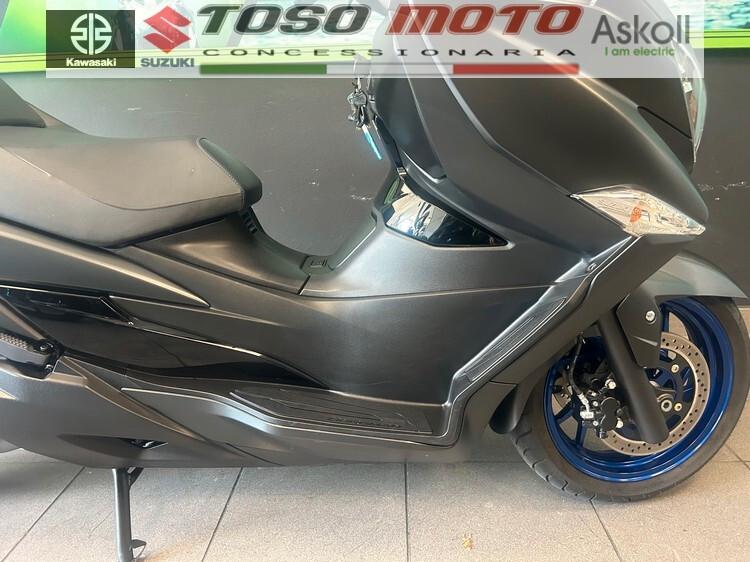 Suzuki Burgman AN 400