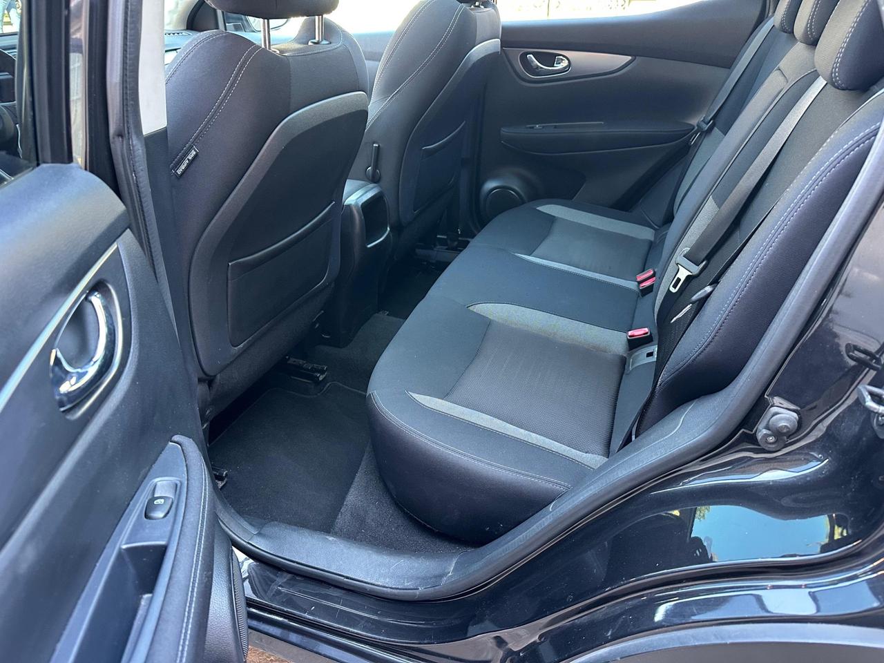 Nissan Qashqai 1.5 dCi N-Connecta