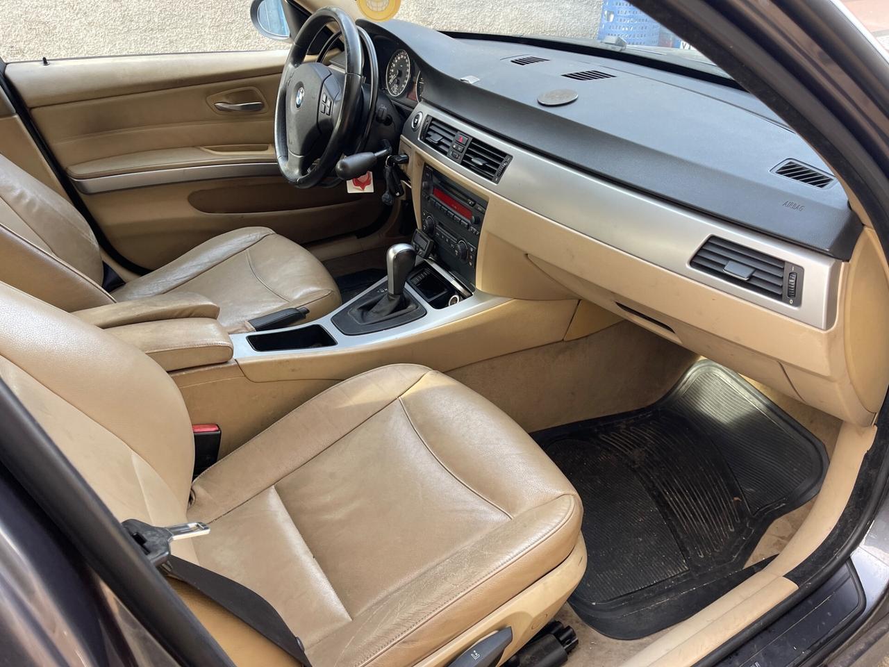 BMW 320D AUTOMATICO ADATTAMENTO DISABILI EXPORT