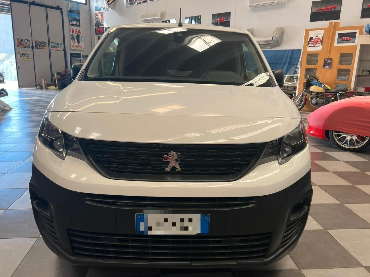 Peugeot Partner BlueHDi 131cv Furgone Premium 2021 IVA ESPOSTA