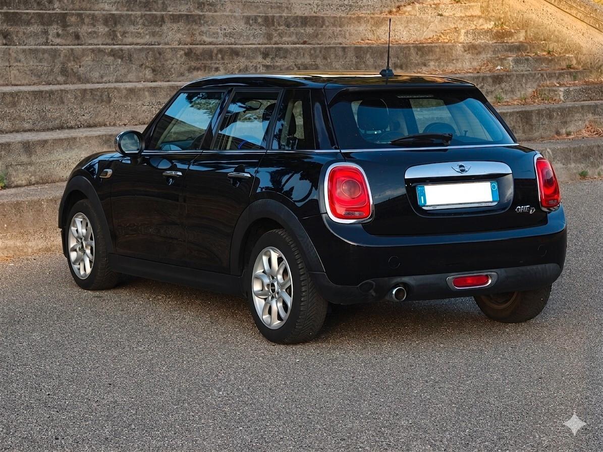 Mini 1.5 One D Business XL 5 porte