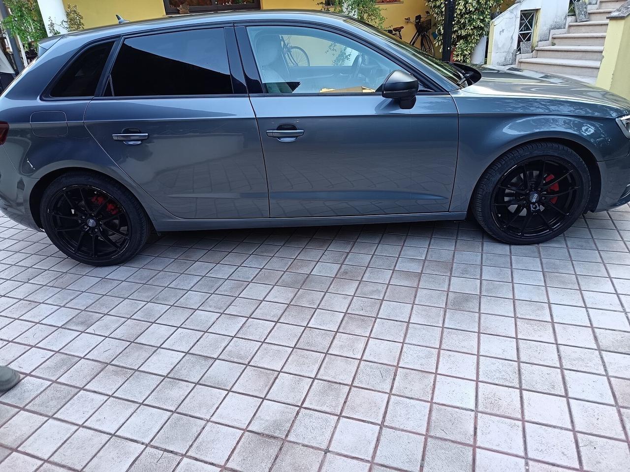 AUDI A3 SPB 1.6 120 CV TDI