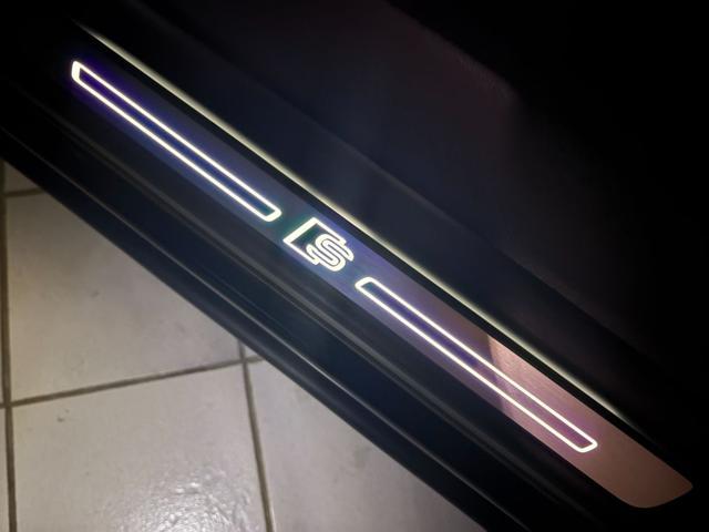 AUDI Q8 50 TDI 286 CV quattro tiptronic S line edition.