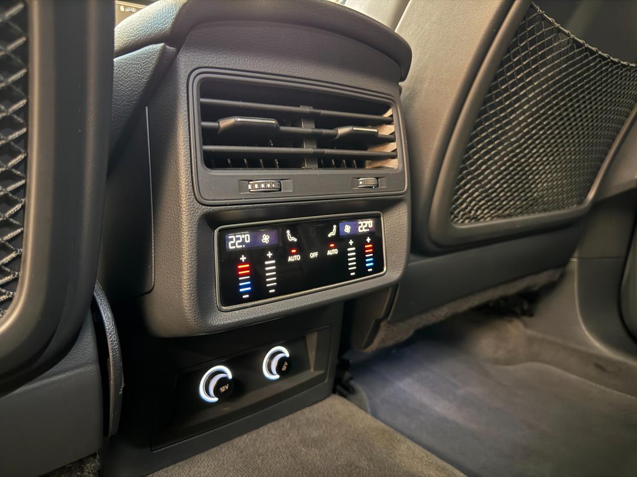 Audi Q8 50 TDI 286 CV quattro tiptronic Sport