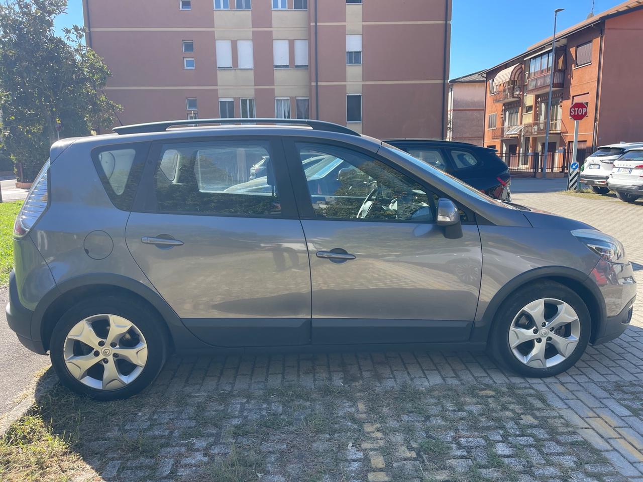 Renault Scenic Scénic XMod 1.5 dCi 110CV EDC Wave