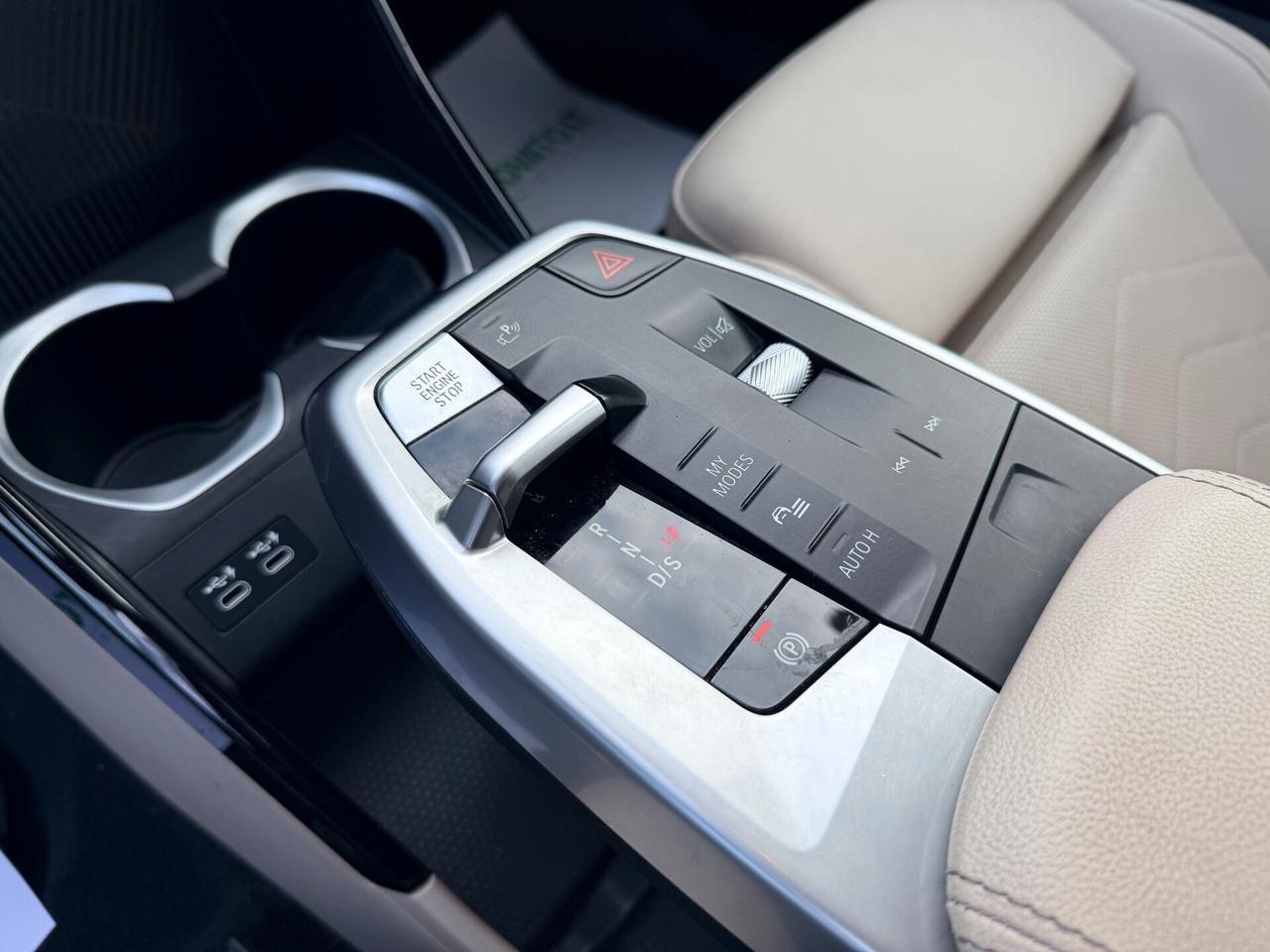 Bmw X1 xDrive 25e Plug-in Hybrid interni Msport