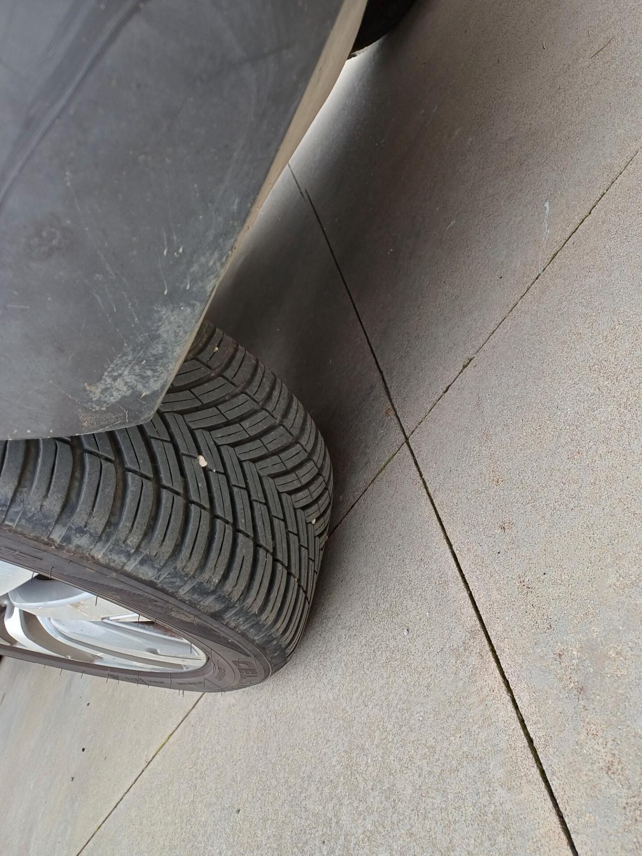 Peugeot 3008 BlueHDi 120 EAT6 S&S Allure