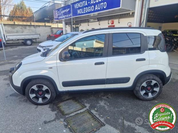 FIAT Panda Cross 1.0 FireFly S&S Hybrid