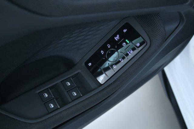 AUDI A5 Avant TFSI S tronic S Line edition black plus
