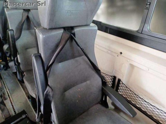 PEUGEOT Boxer BOXER ALLESTIMENTO DISABILI COMBI 333 L2H2 BLUEHDI