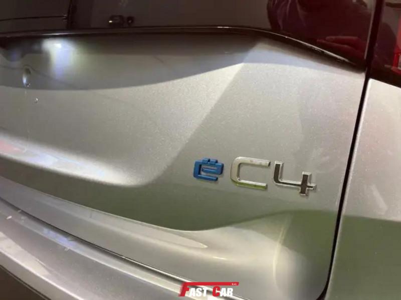 Citroën e-C4 motore elettrico 136 CV Shine Pack