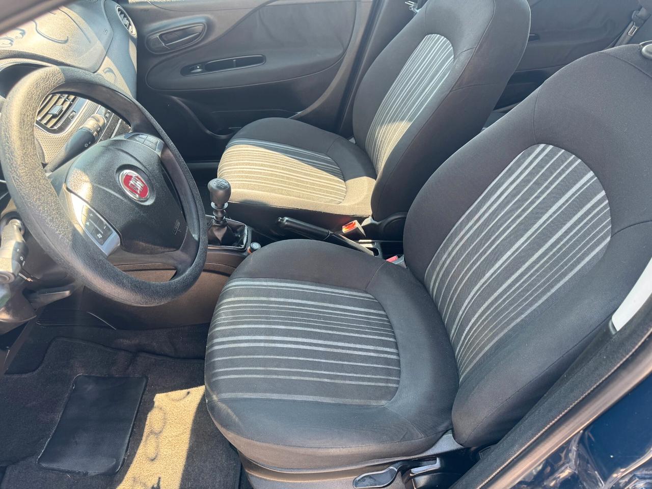 Fiat Grande Punto 1200 5porte 1prop. km certificati 2012