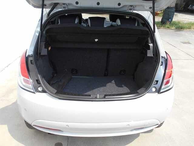 Lancia Ypsilon 1.2 69 cv 5p GPL Ecochic Mya